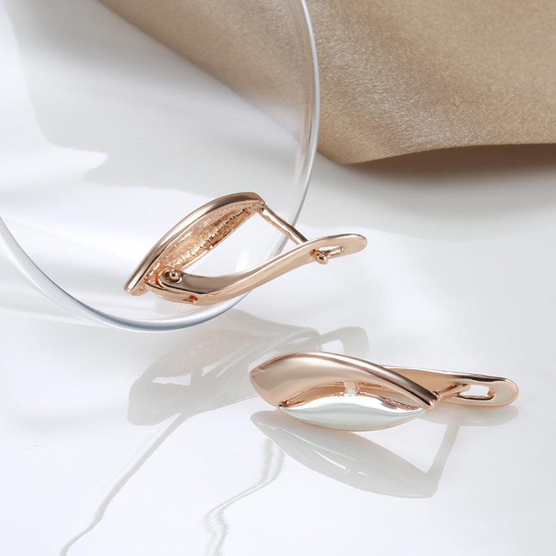 Two-tone Peach Heart Earrings European And American All Match Personality