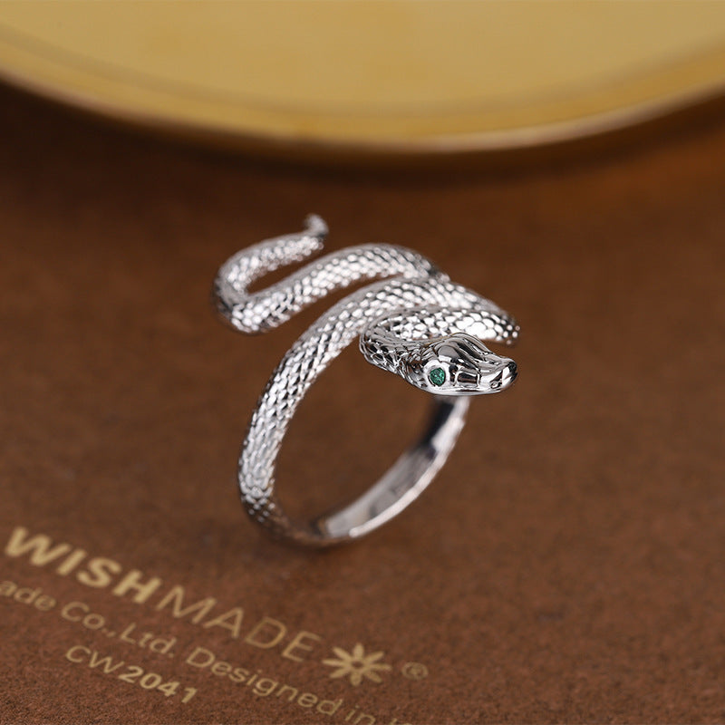 Winding Diamond Green Eye Snake Ring