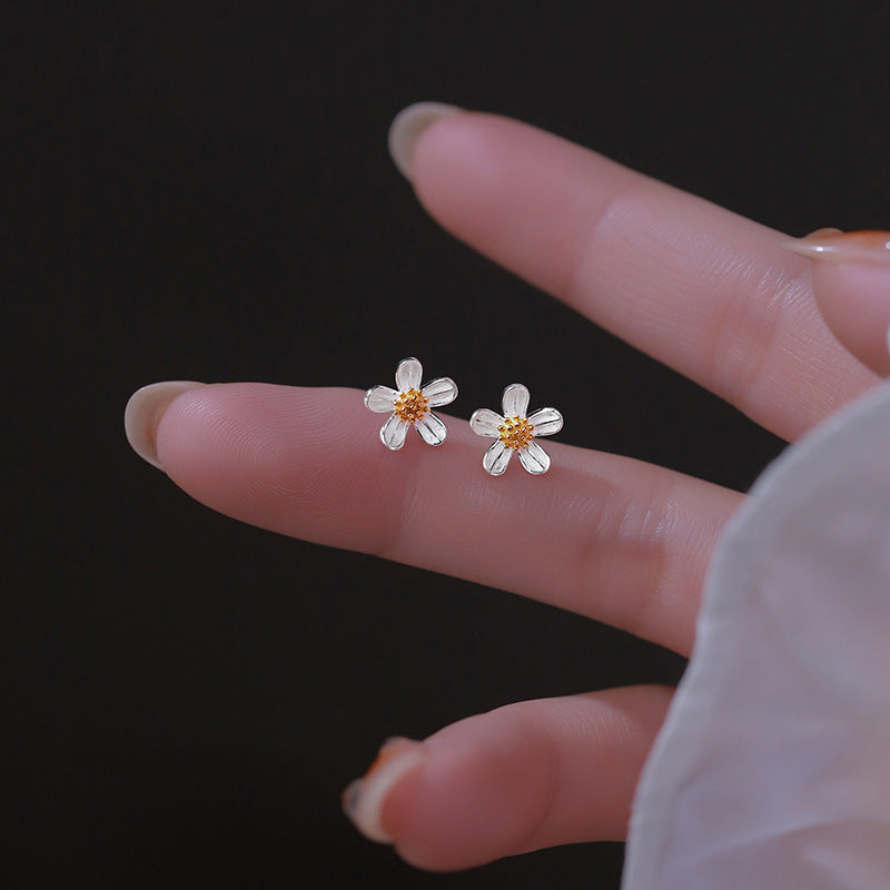 Flower Stud Earrings Simple Design