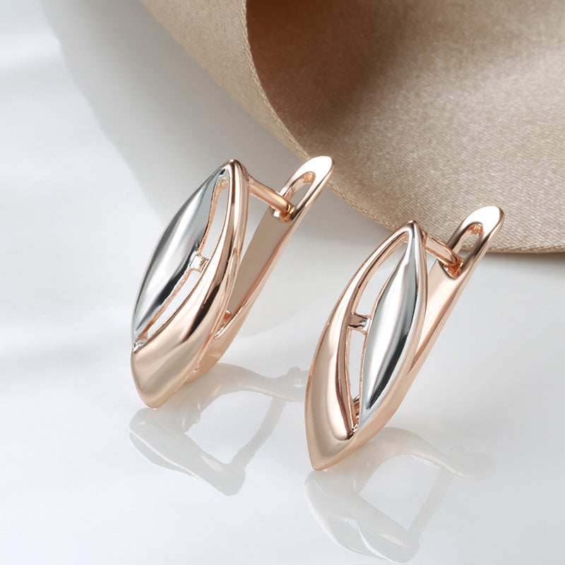 Two-tone Peach Heart Earrings European And American All Match Personality
