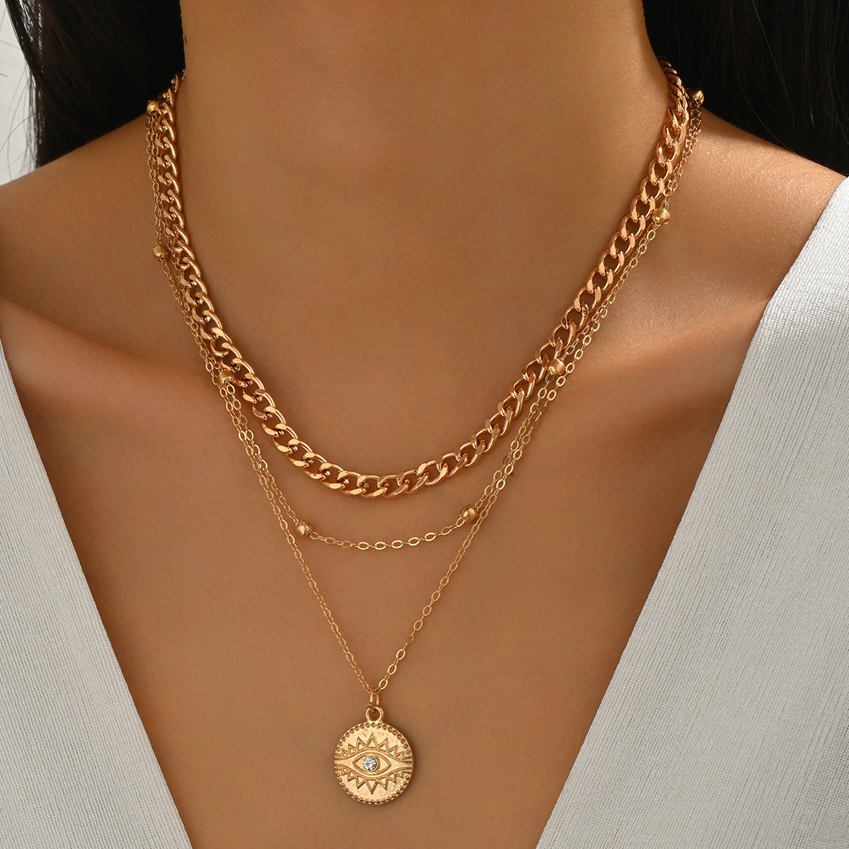 Fashion devil's eye round pendant necklace