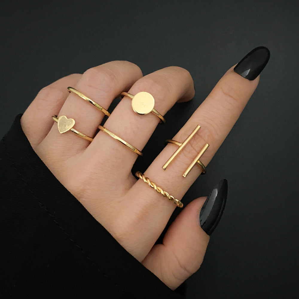 Fashion Multilayer Heart Knuckle Index Finger Ring Set