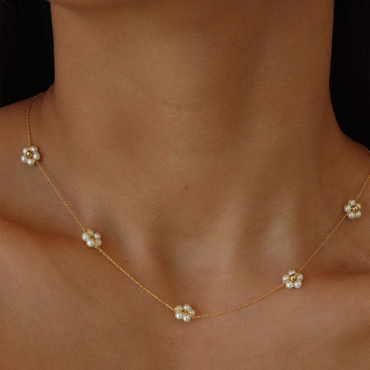 Flowers Necklace Pearl